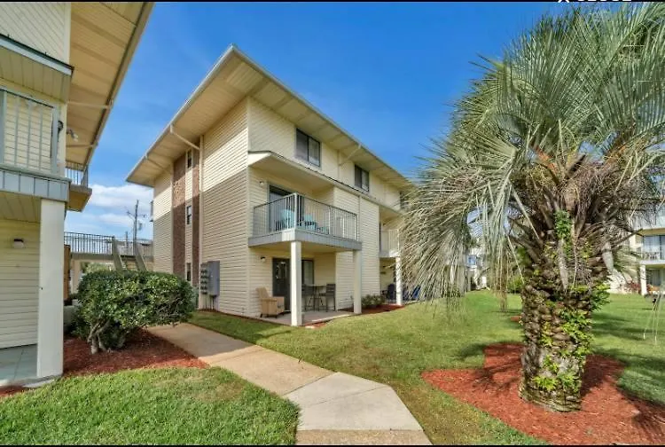Sandprints II B-1 Sleeps 4 Close To Beach Destin Holiday home