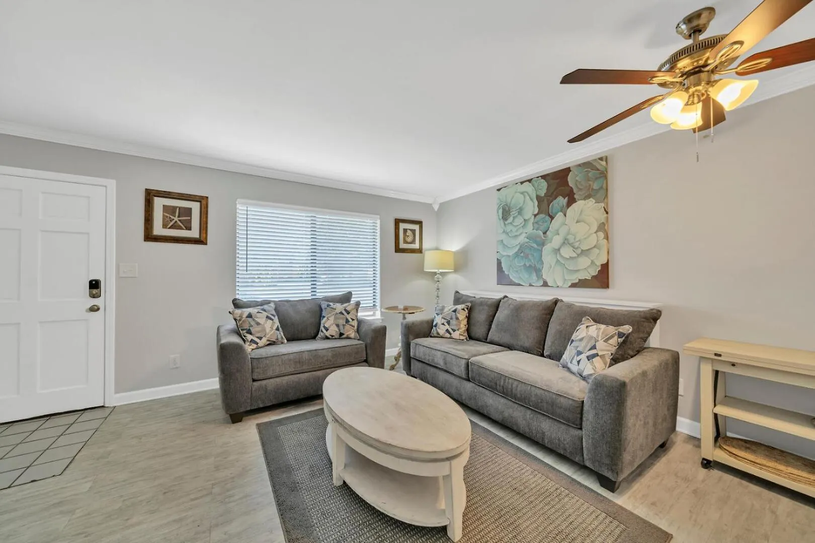 Sandprints II B-1 Sleeps 4 Close To Beach Destin United States